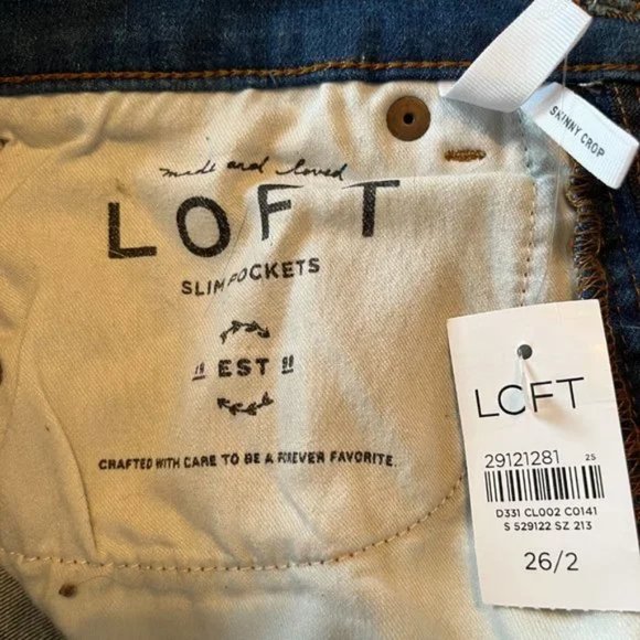 NWT LOFT Skinny Crop, Slim Pocket Jeans, 26" Inseam, Size 2 - Picture 10 of 10